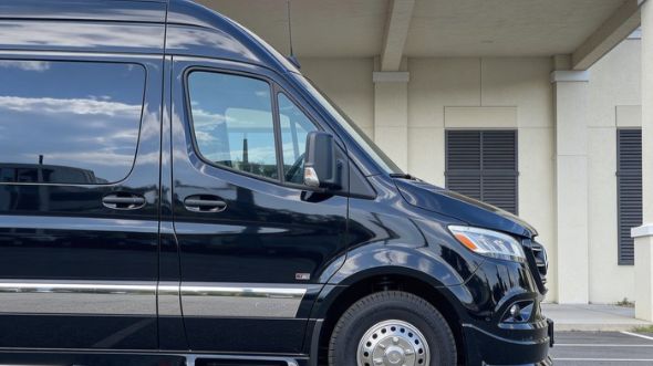 12 passenger sprinter van topeka