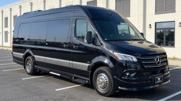 topeka airport sprinter van service